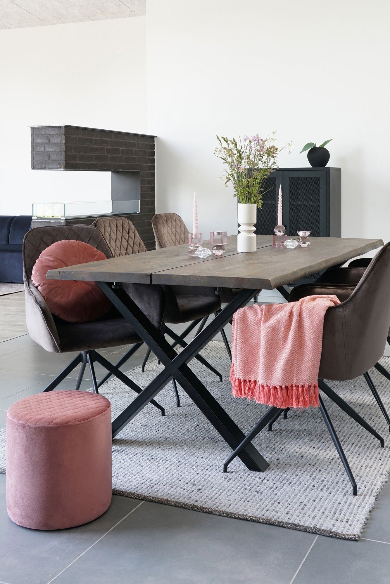 Harbo Dining Chair with Swivel – Mushroom By House Nordic