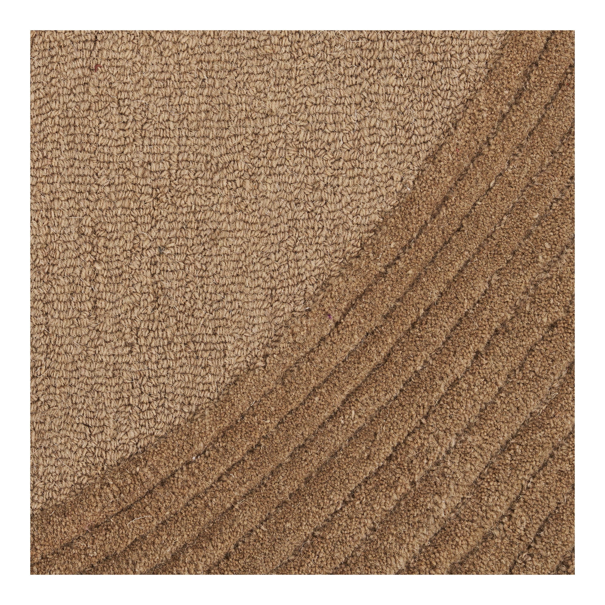 Pune rug in brown, 230 cm – front view