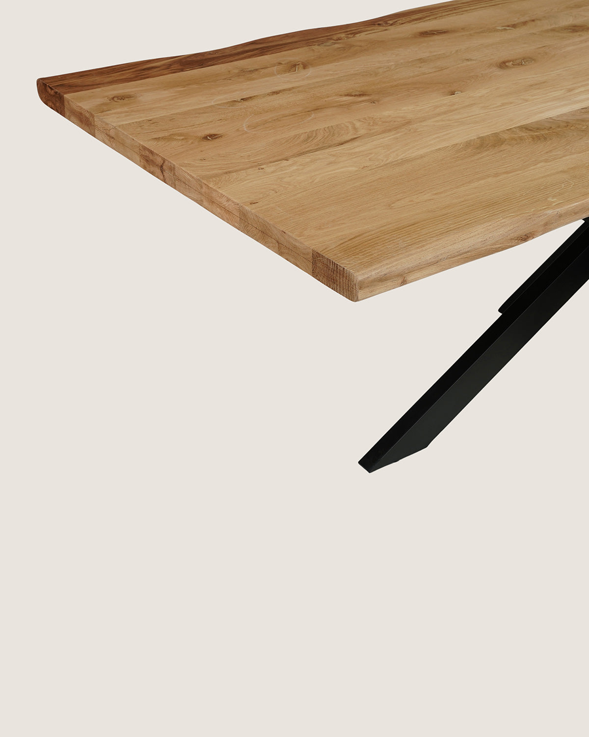 Eettafel Zoe Natural with Matrix Leg - Live Edge | 160 cm