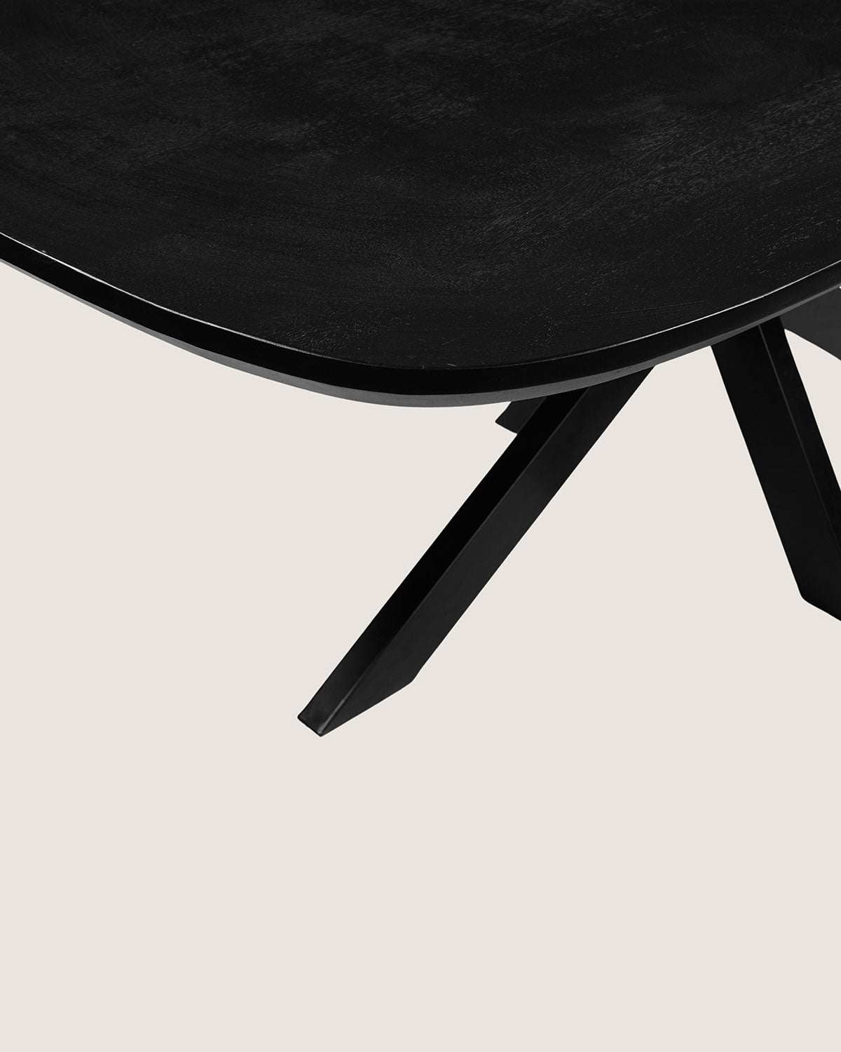 Eettafel Aurora Black with Matrix Legs - Organic | 240 cm