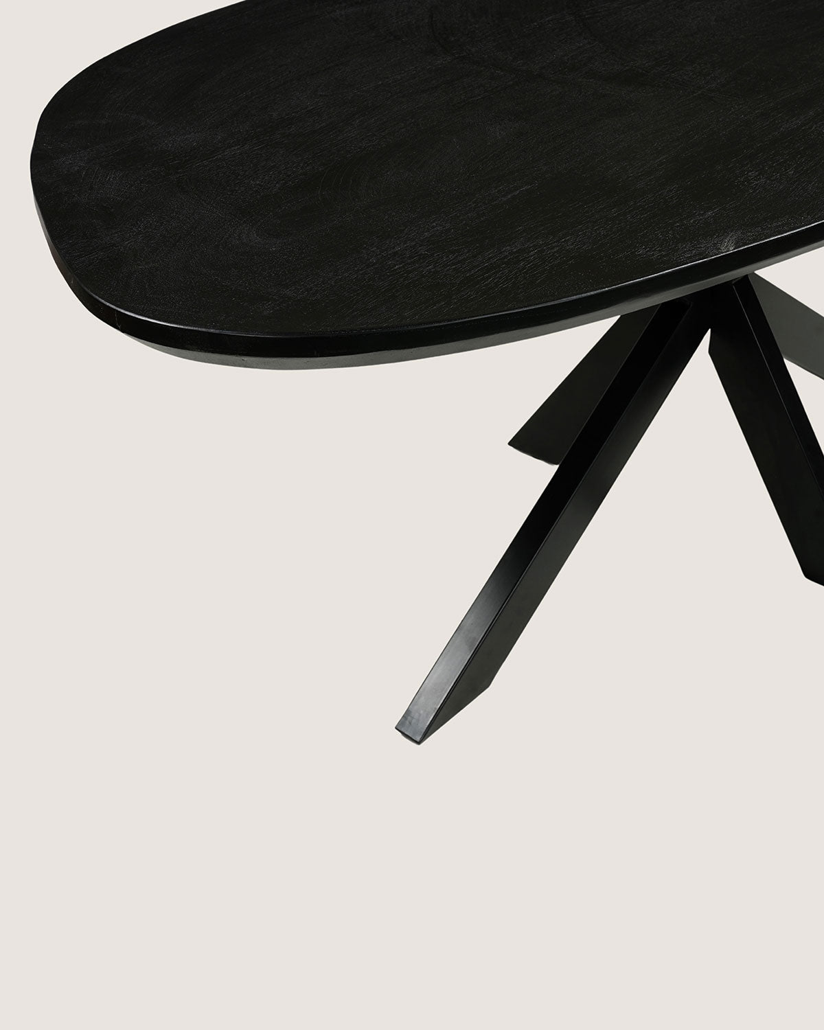 Eettafel Aurora Black with Matrix Legs - Organic | 240 cm