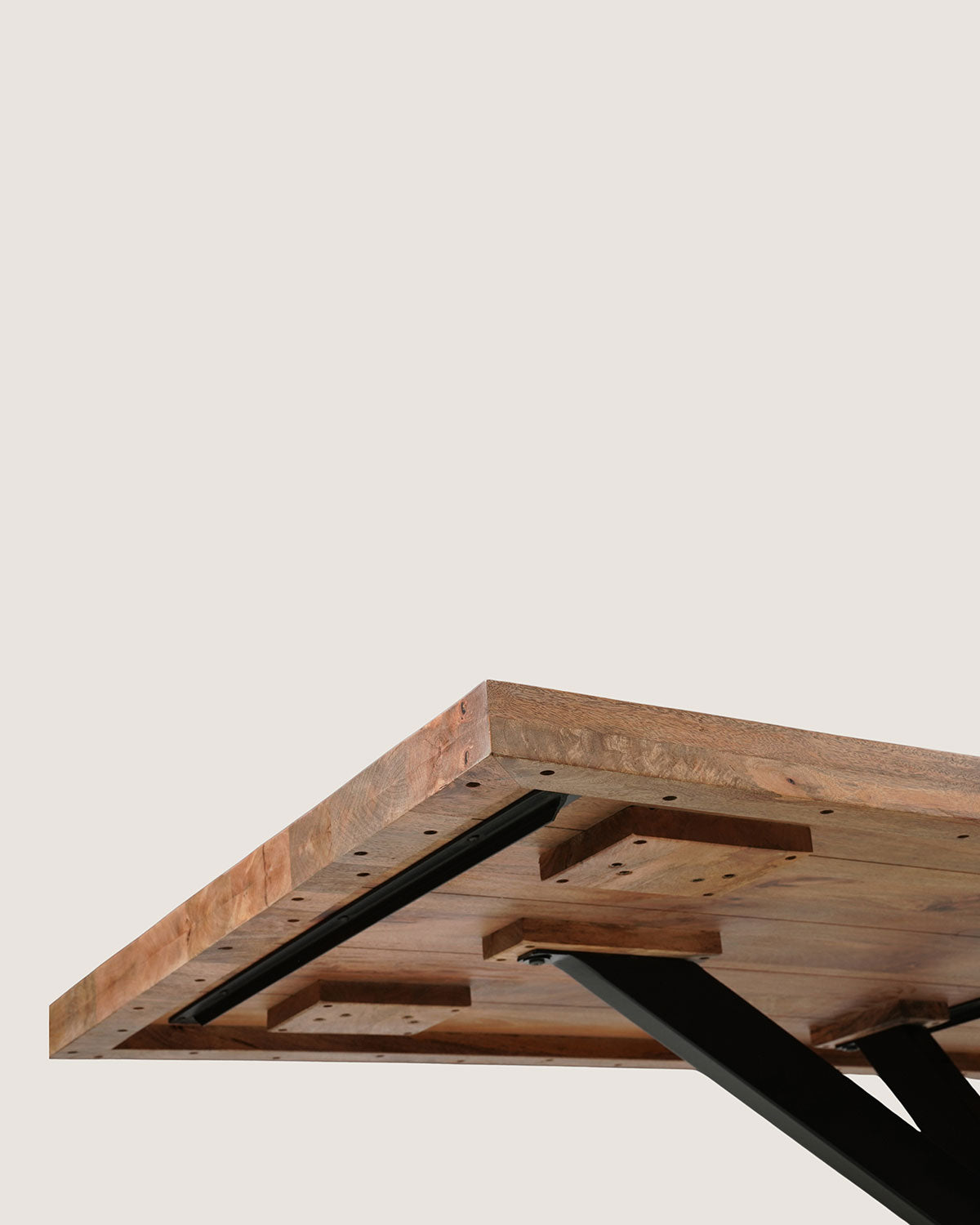 Eettafel Lina Rustic with Matrix Leg - Rectangular | 140 cm