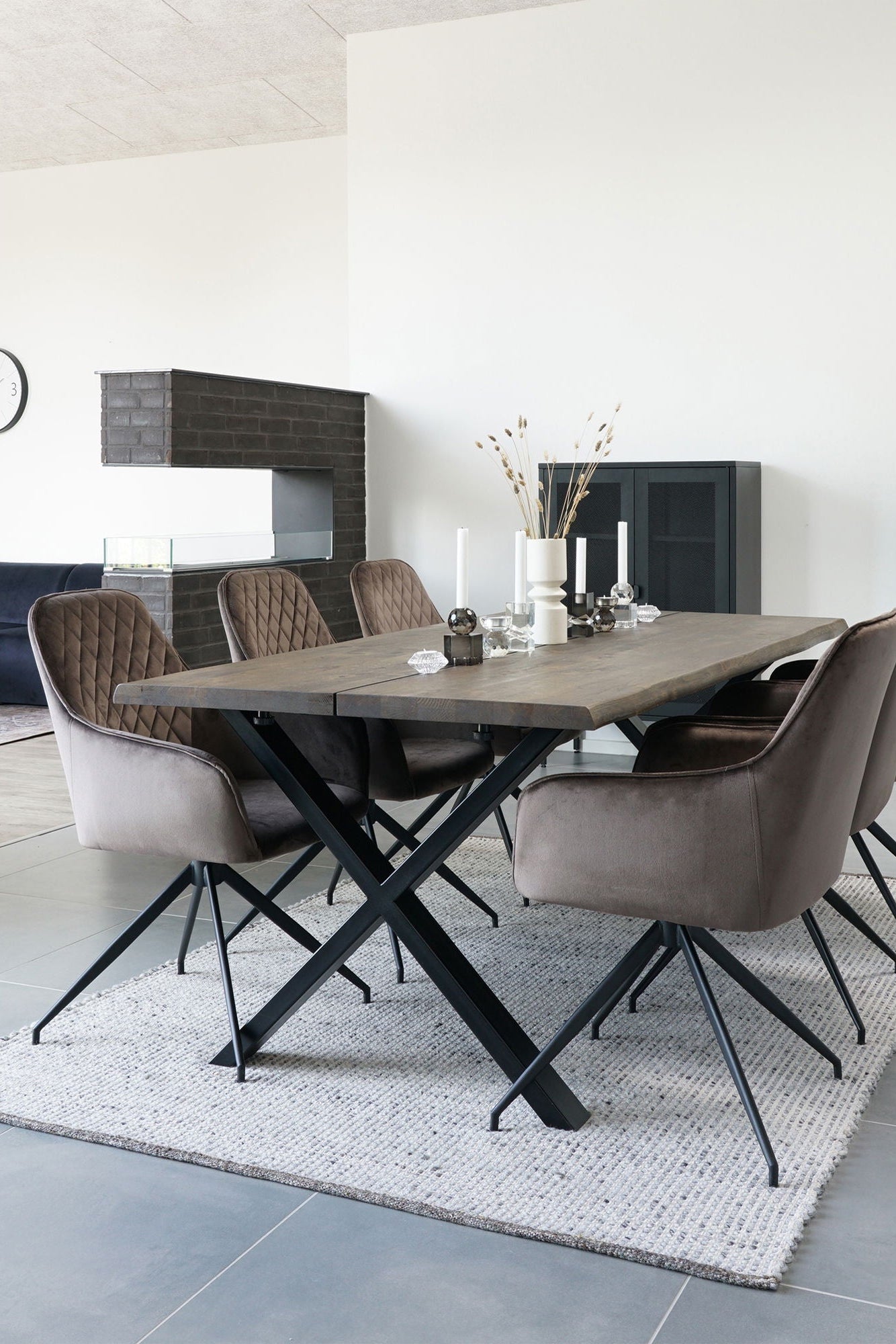 Harbo Dining Chair with Swivel – Mushroom By House Nordic