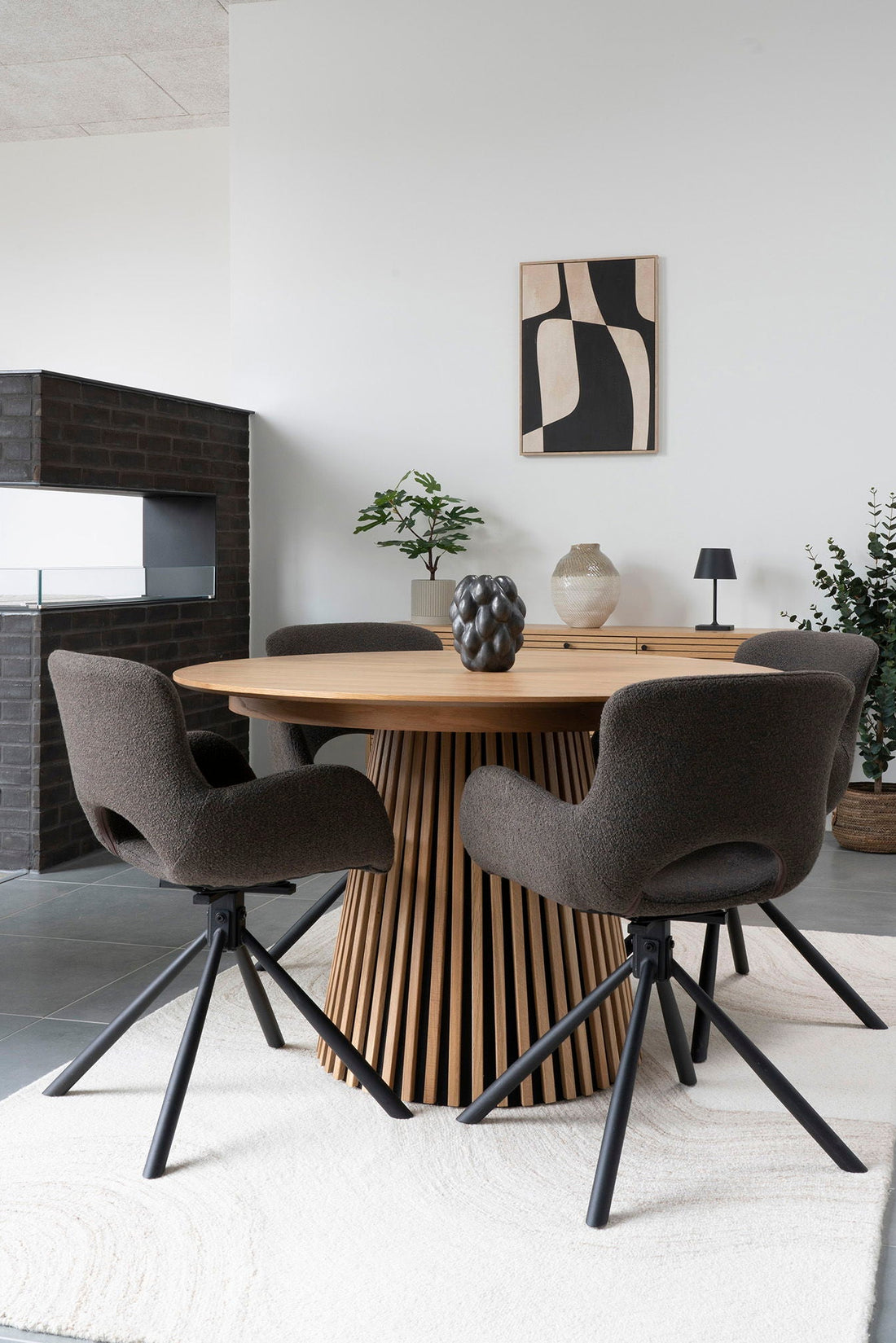 Amorim Swivel Dining Chair – Mushroom Bouclé By House Nordic (set of 2)