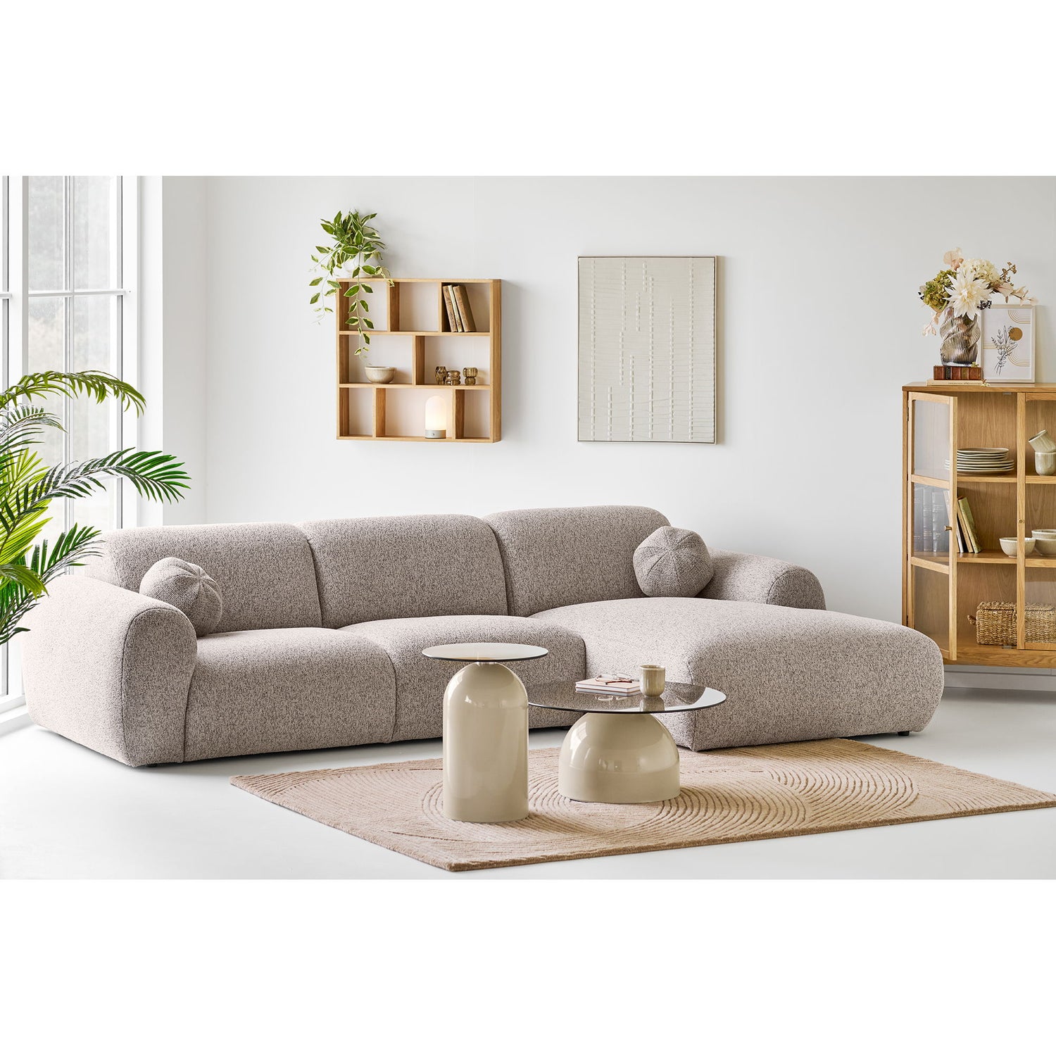 Pune rug in brown, 230 cm – side view