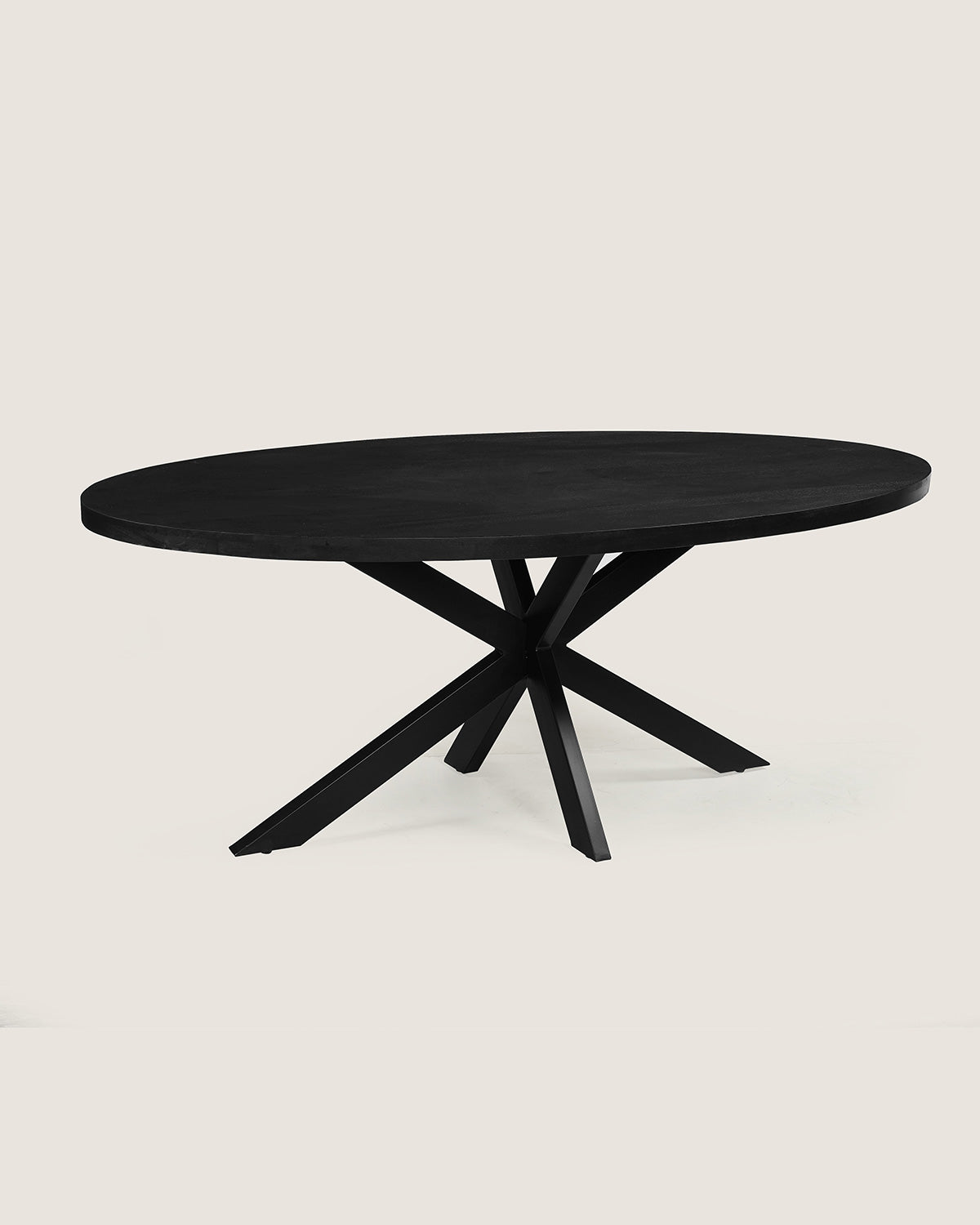 Eettafel Eva Black - Oval | 140 cm