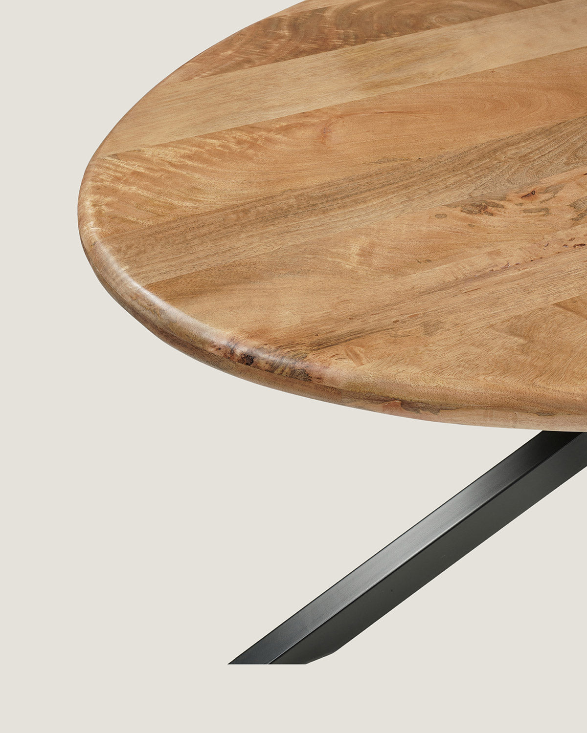 Eettafel Noah Brown with Matrix Legs - Oval | 160 cm