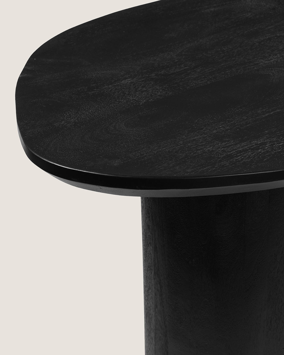 Eettafel Aurora Black with column Legs - organic | 240 cm