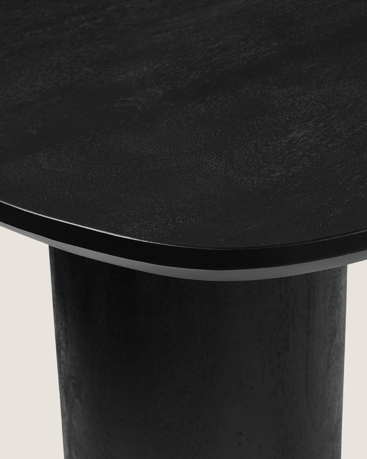 Eettafel Aurora Black with column Legs - organic | 240 cm