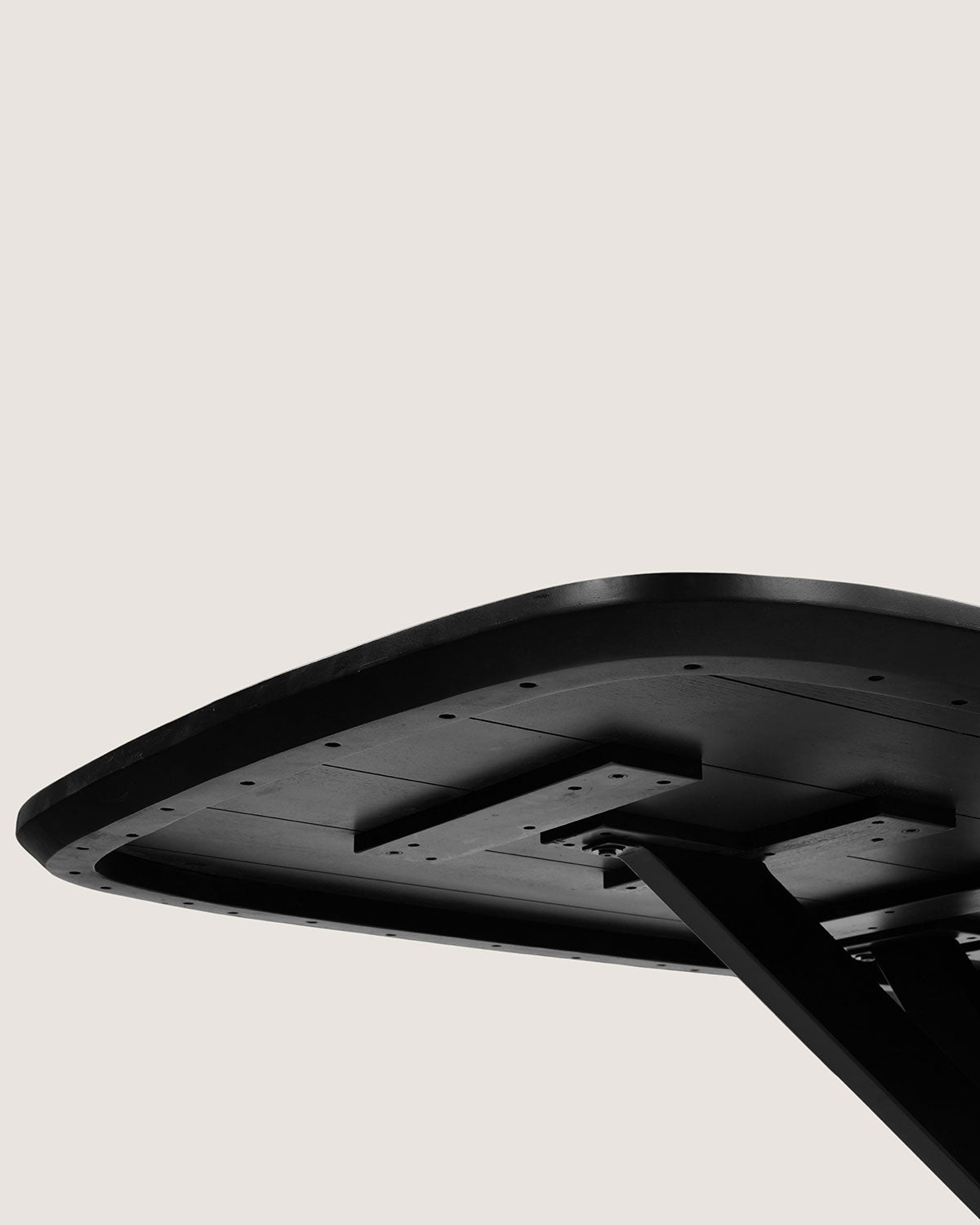 Eettafel Aurora Black with Matrix Legs - Organic | 240 cm