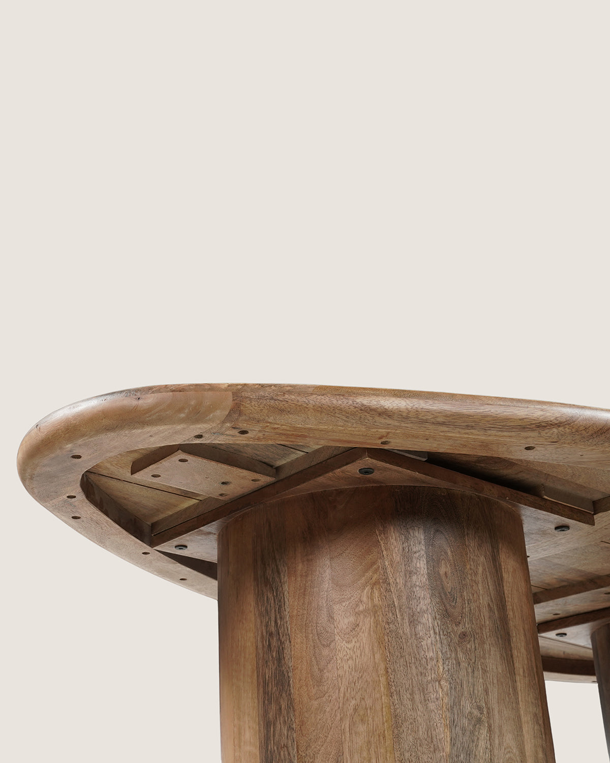 Eettafel Lily Brown with Column Leg - Organic | 160 cm