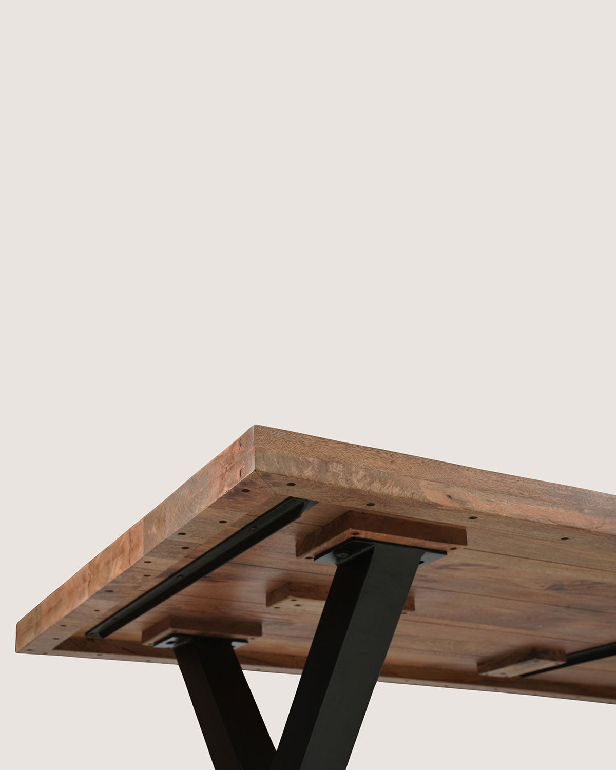 Eettafel Lina Rustic met X-vormige poten - Rechthoekig