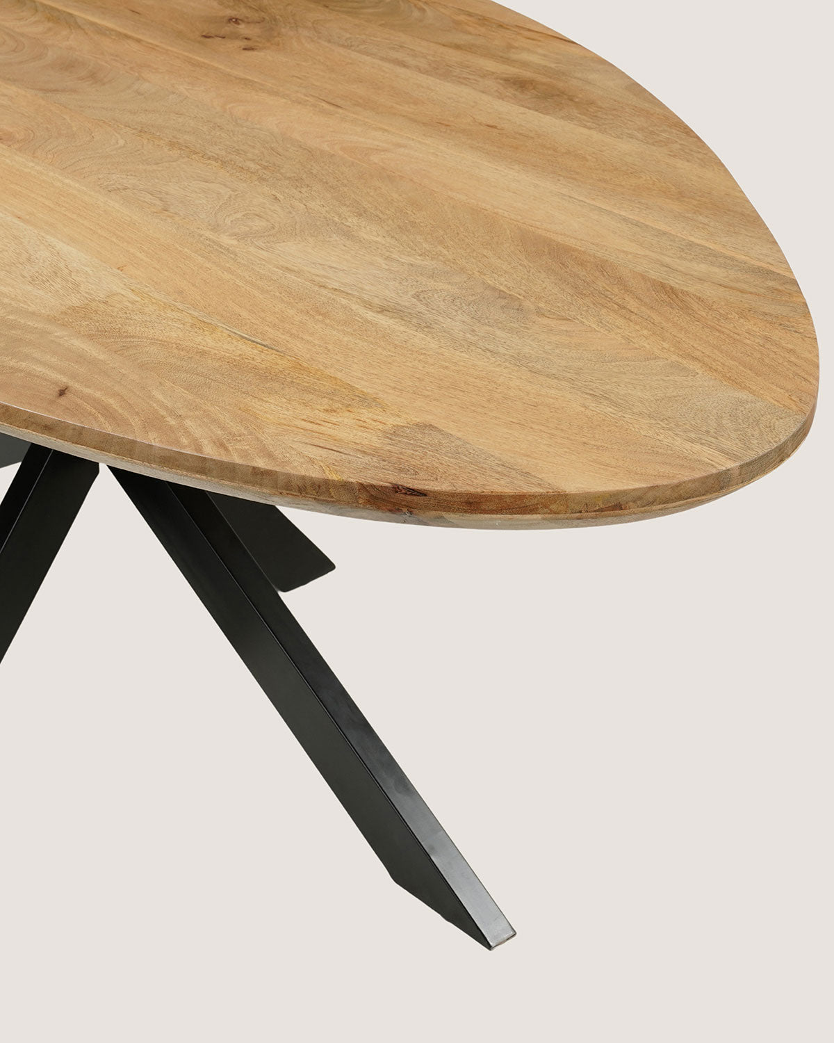 Eettafel Vera Natural with Matrix Leg - Organic | 160 cm