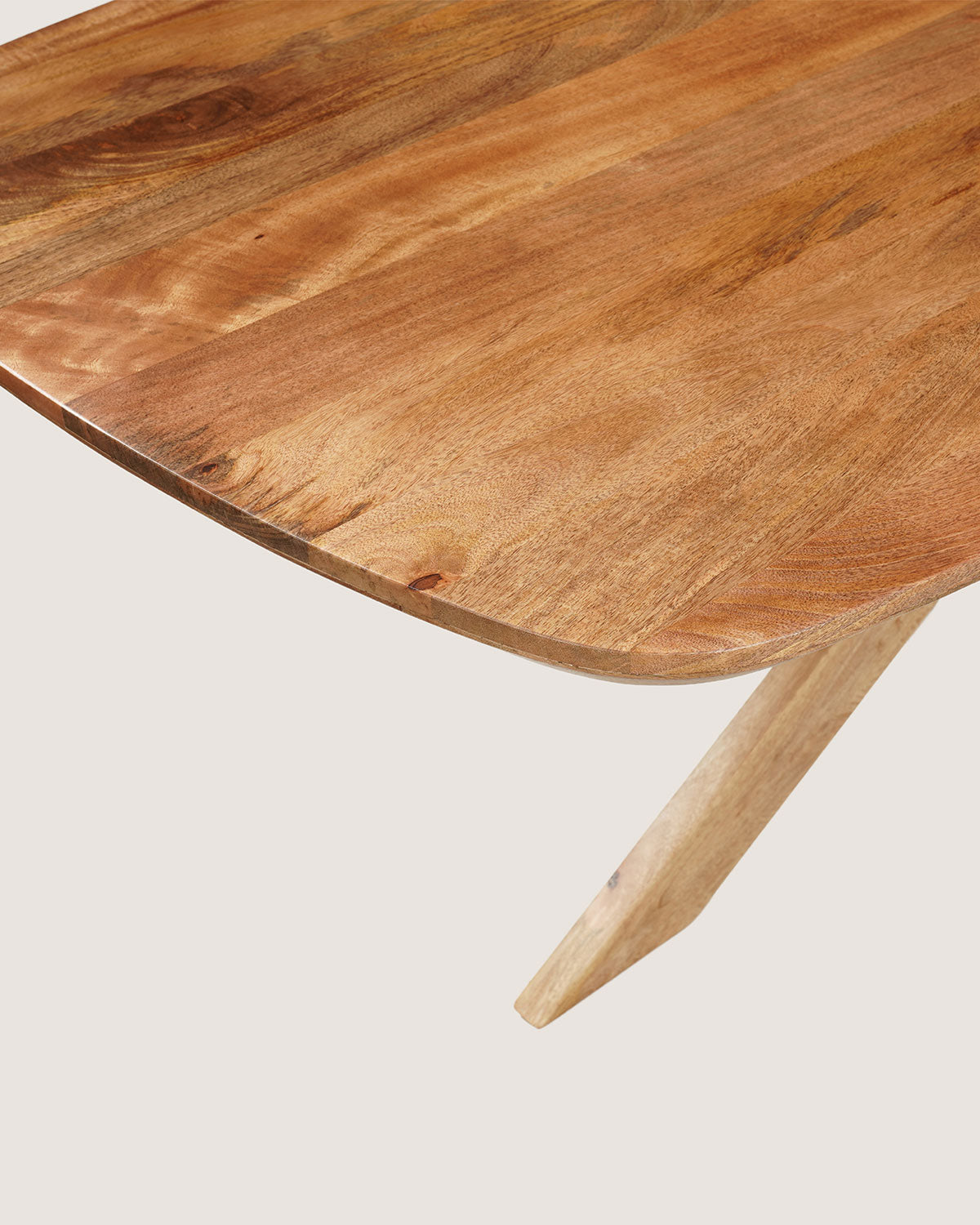 Eettafel Fynn Brown with Wooden Matrix Legs - Danish Oval | 140 cm