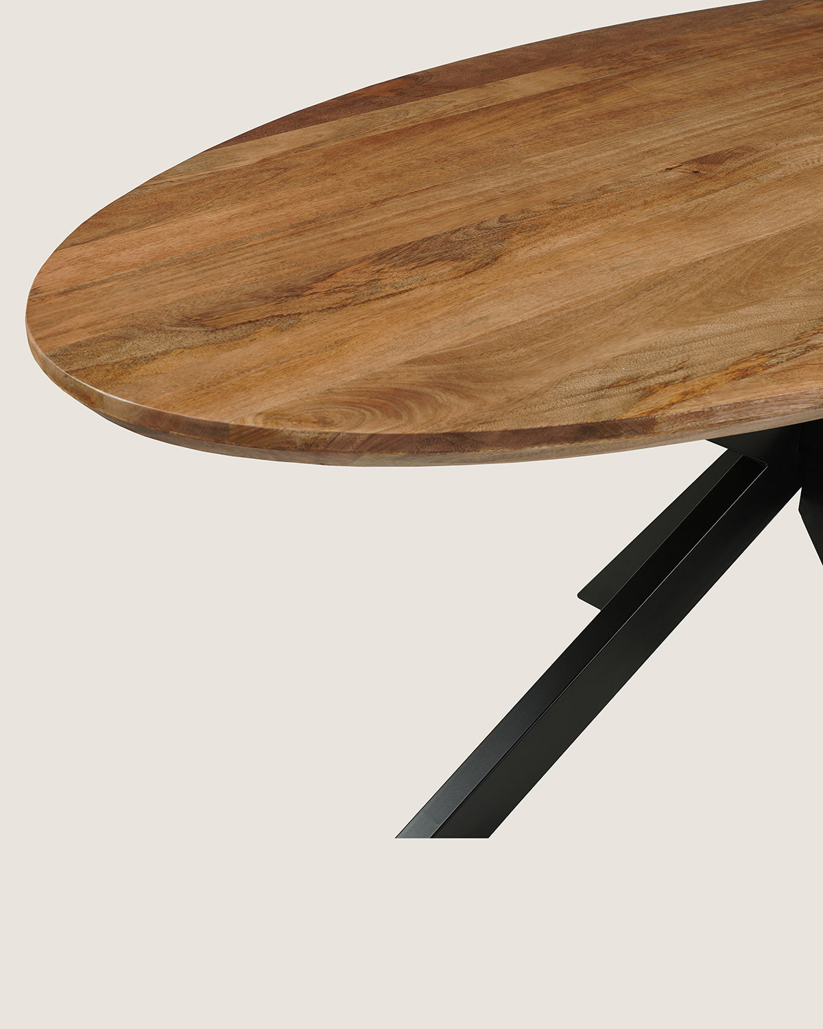 Eettafel Lotte Brown with Matrix Leg - Oval | 140 cm