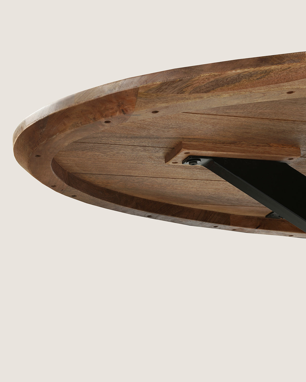 Eettafel Lotte Brown with Matrix Leg - Oval | 140 cm