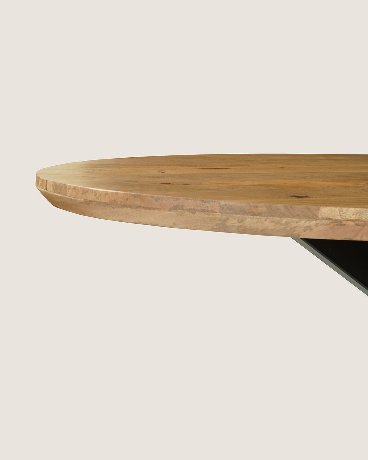 Eettafel Lotte Natural with Matrix Leg - Oval | 140 cm